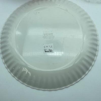 Plastic serving dishes