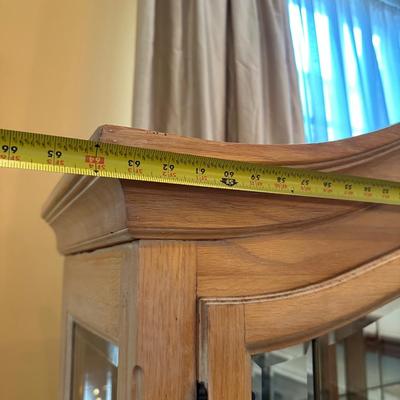 Beautiful China Cabinet (See Description)