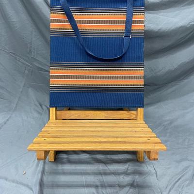 Flat folding beach chair