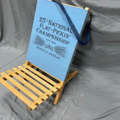 Flat folding beach chair