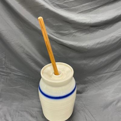 Stoneware butter churn