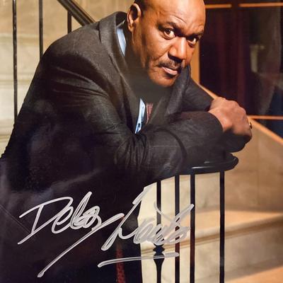 Delroy Lindo
signed photo