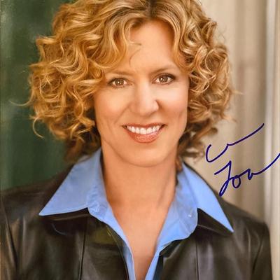 Christine Lahti signed photo