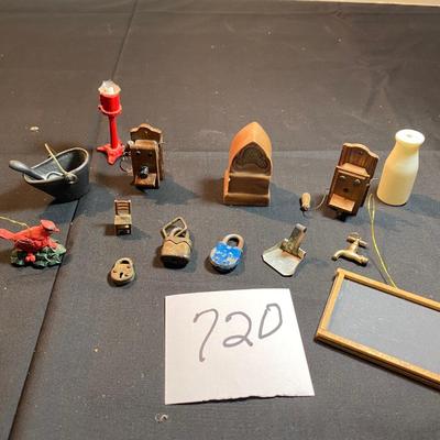 Miniature Lot
