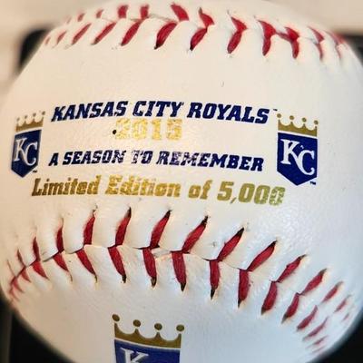 Nikco Sports Limited Edition KC Royals Two Baseball set 2015 2302/5000
