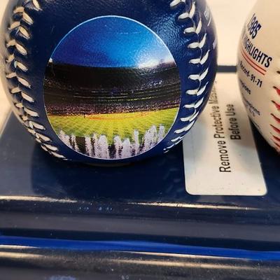 Kansas City Royals Two Baseball ball set 2014 / 1985