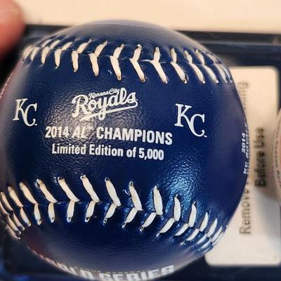 Kansas City Royals Two Baseball ball set 2014 / 1985