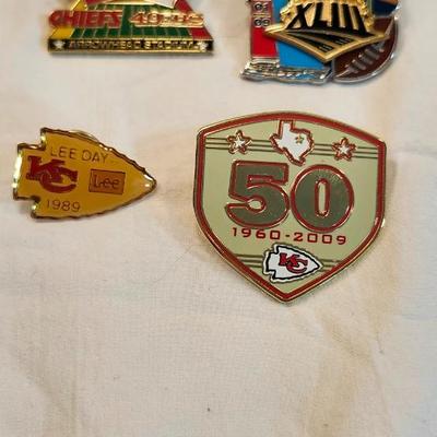 Lot of KC Kansas City Chiefs NFL Football Hat Lapel pins, Game day