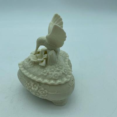 Hummingbird trinket box
