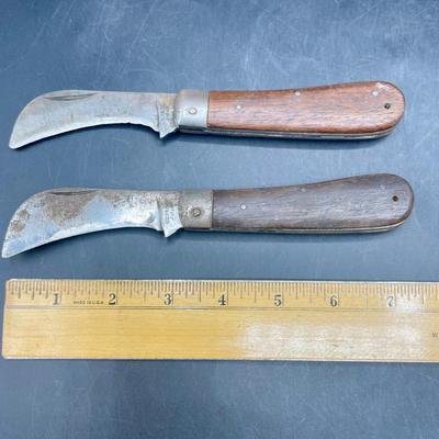 Pair of Vintage Uniprise Hawk Bill Jack Knives