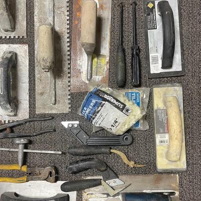Tool Lot: Tile Trowels, Floats and associated tools