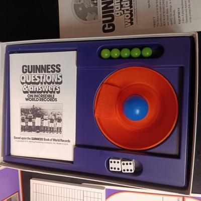 GUINNESS GAME OF WORLD RECORDS 1975