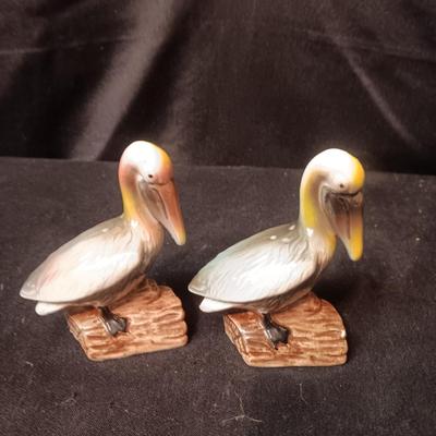 3 SETS OF SALT & PEPPER SHAKERS (1)