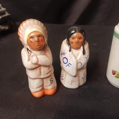 3 SETS OF SALT & PEPPER SHAKERS (2)