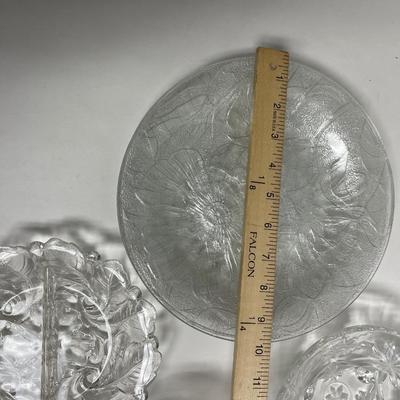 Mixed Lot of Clear Glass = luncheon plates and 3 bowls