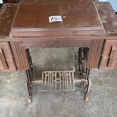 Vintage Damascus Sewing Machine and Cabnet