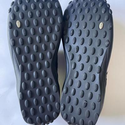 Brand New Privo by Clarks Black Sneakers (Size 6.5)