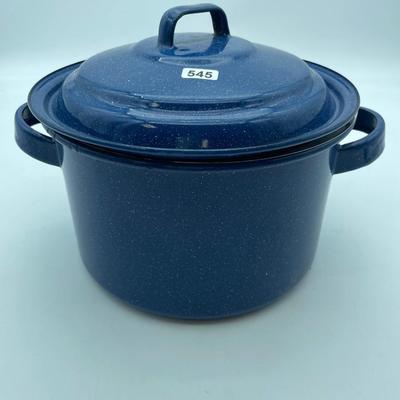 Enamelware pot