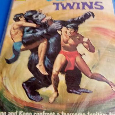 LOT 141 TWO OLD COMIC BOOKS