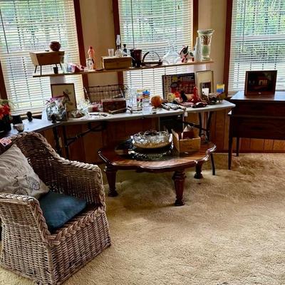 Lot 4: Furniture & More