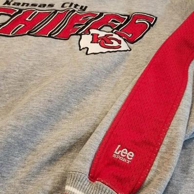 Lot of Vintage Kansas City Chiefs Sweatshirts. including Lee, Starter & NFL