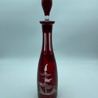 Gorgeous burgundy decanter w/stopper
