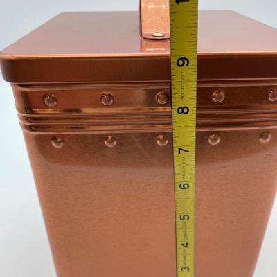 Ginger Snip tin