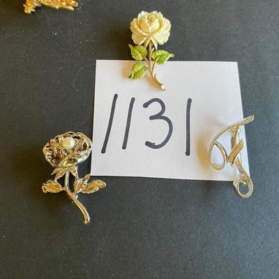 Vintage Brooch Lot