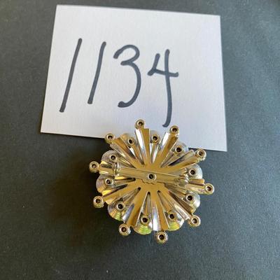 Brooch Lot