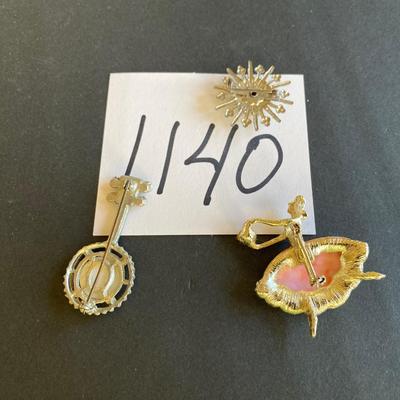 Vintage Brooch Lot
