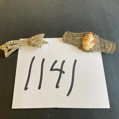 Vintage Brooch Lot