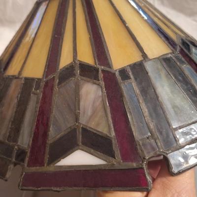 Stained glass lamp shade