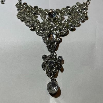 Vintage Miriam Haskell (Unsigned) Silver-tone Metal Rhinestone Crystal Necklace w/Paper Tag as Pictured.