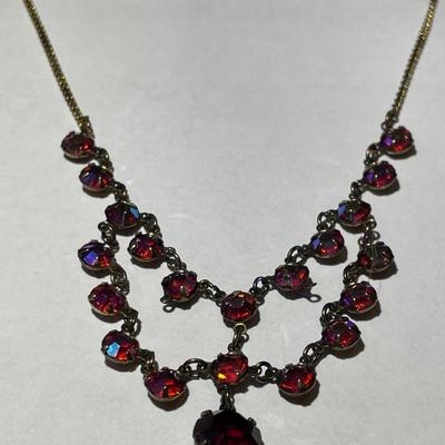 Antique Garnet Colored Rhinestone Dainty Necklace 16" in Very Good Preowned Condition.