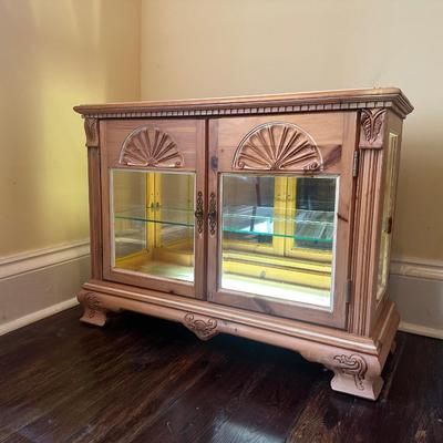 Pulaski Pine Display Cabinet with Bottom Light