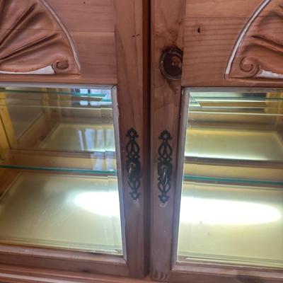 Pulaski Pine Display Cabinet with Bottom Light