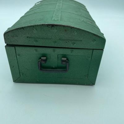 Green storage container