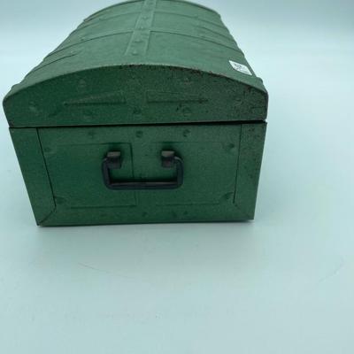 Green storage container