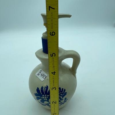 Avon jug pump