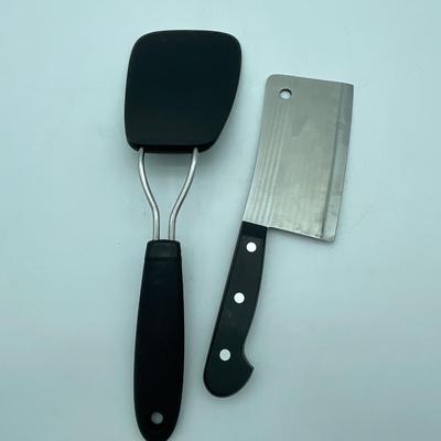 Turner and knife