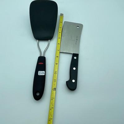 Turner and knife