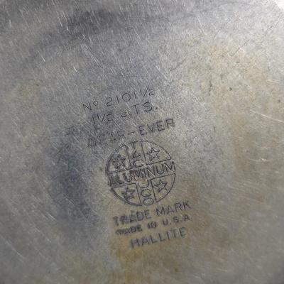Wear-Ever Aluminum Hallite Pots & Pans