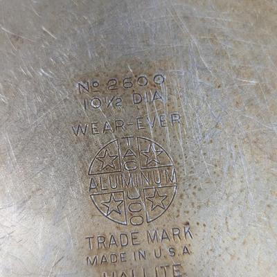 Wear-Ever Aluminum Hallite Pots & Pans