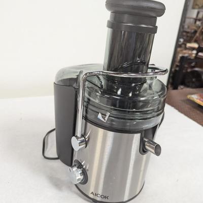 Assortment Of Kitchen Ware