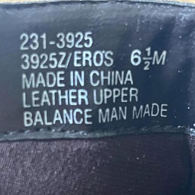 White Mountain Camel Leather Ankle Boots, Size 6.5