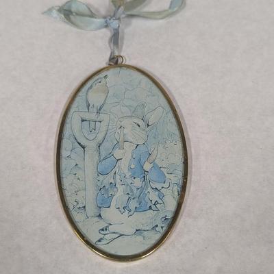 Peter Rabbit Medallion