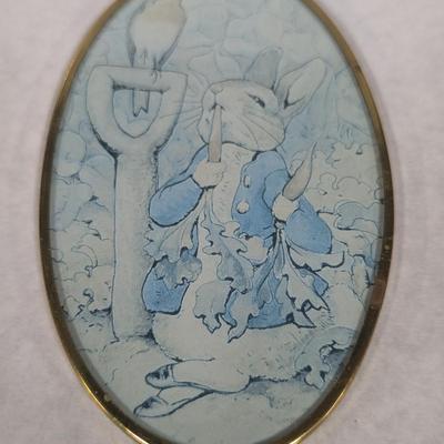 Peter Rabbit Medallion