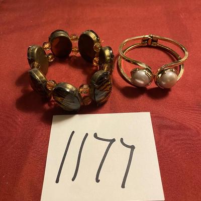 Bracelet Lot