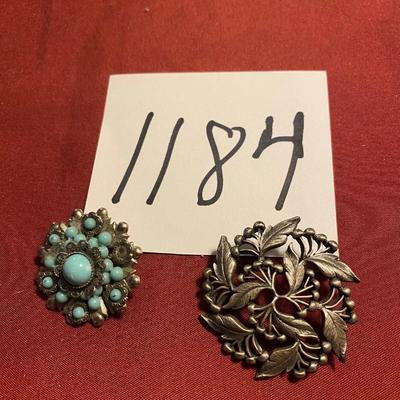 Brooch Lot