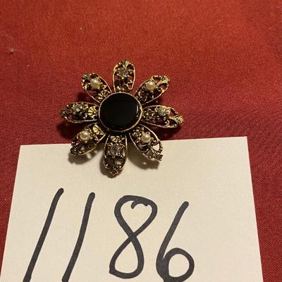 Vintage Brooch